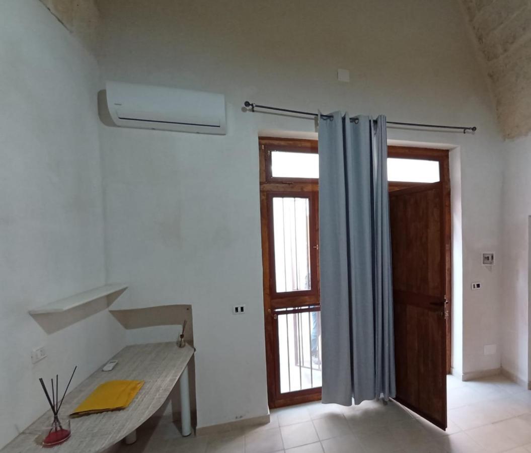 Casa Vacanze Battista 46 Grottaglie Luaran gambar